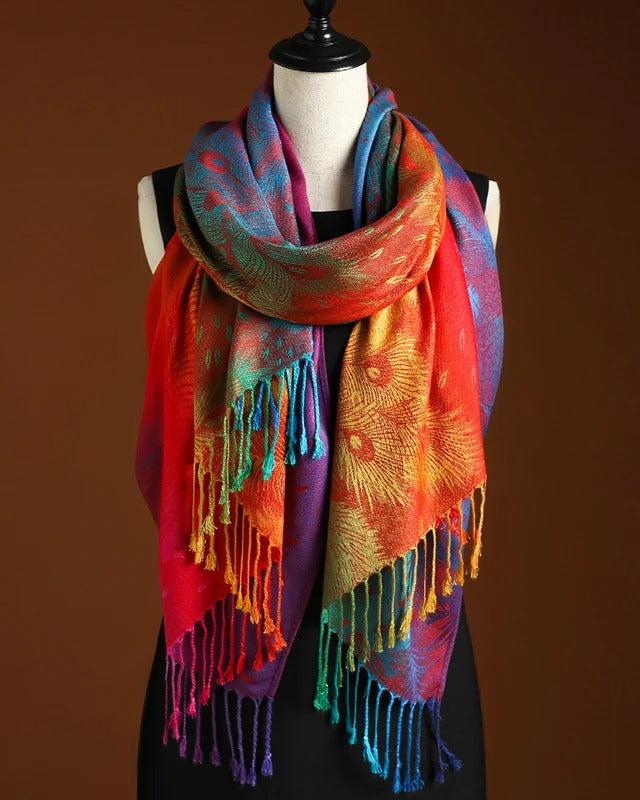 SOLVINA | Elegant Gradient Scarf