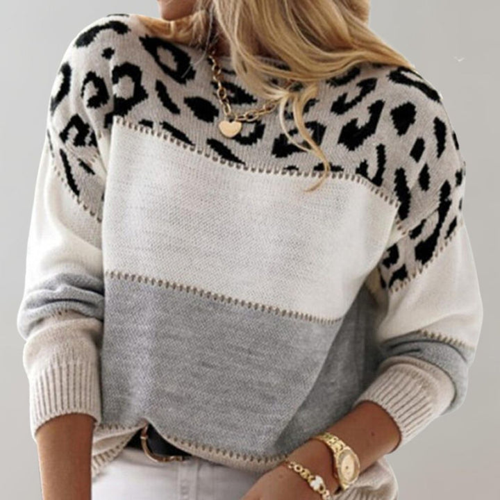 CINDY | Sweater with Knit and Character