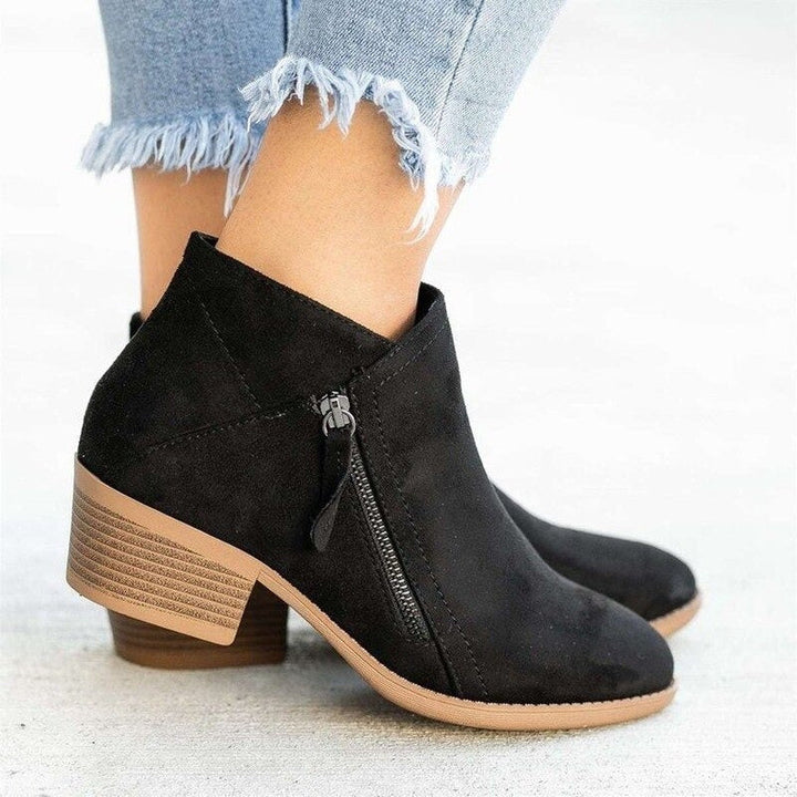 LENNY | Orthopaedic Boots for Everyday Comfort