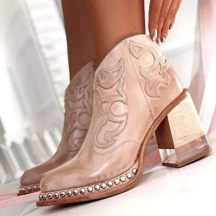LYNORA | Sleek Textured Ankle Boots