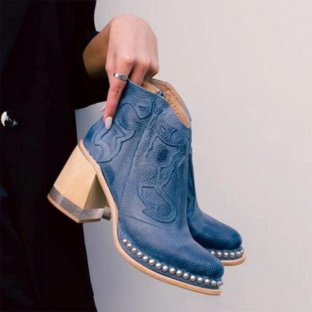 LYNORA | Sleek Textured Ankle Boots